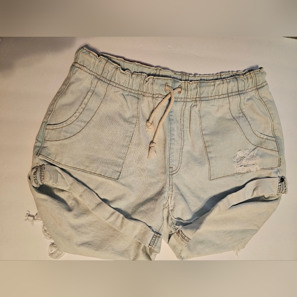 One Teaspoon Light Wash Jean Shorts